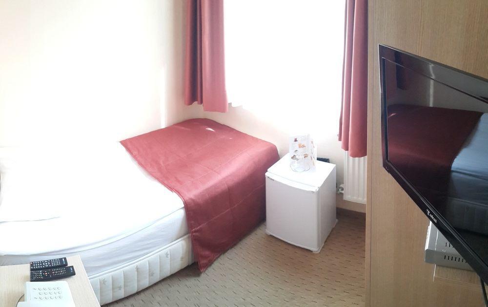 Payidar Hotel Istanbul Exterior photo