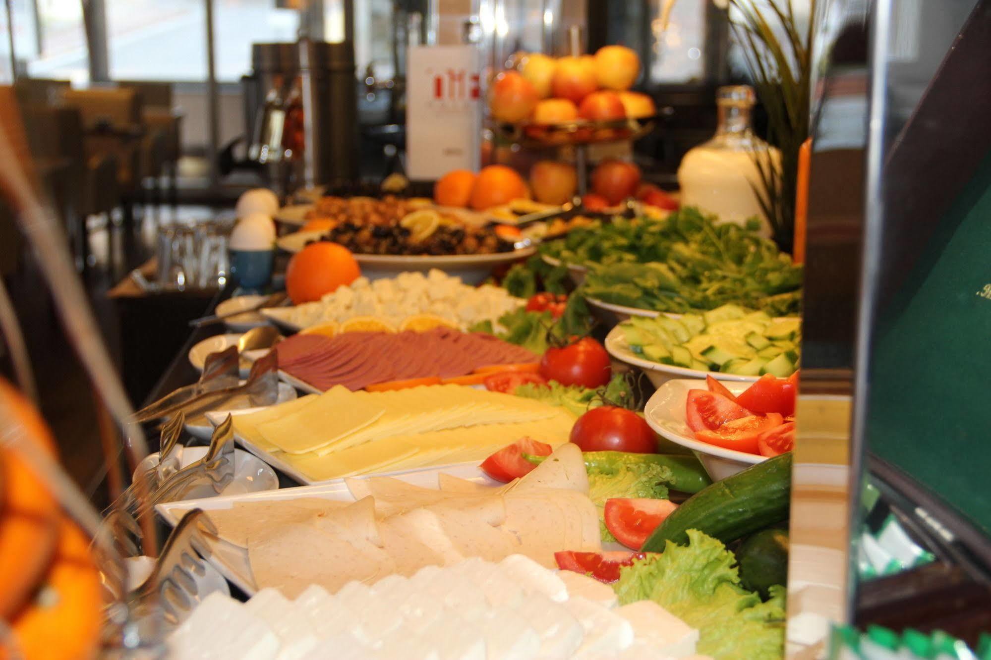 Payidar Hotel Istanbul Exterior photo